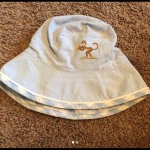 Baby sun hat 6-12mo reversible